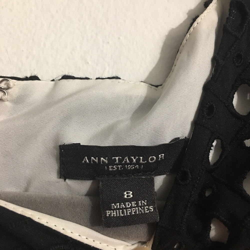 Ann Taylor Eyelet Trimmed Twill Shift Mini Dress: Size 8 - Picture 9 of 10